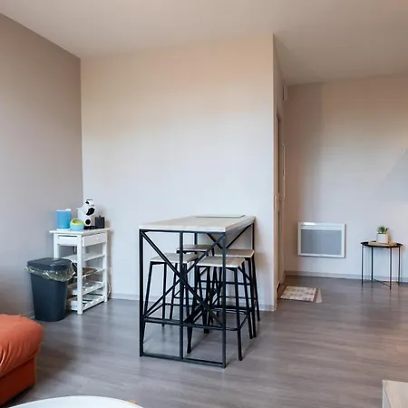 Sejour Convivial Au Village 2 Francescas