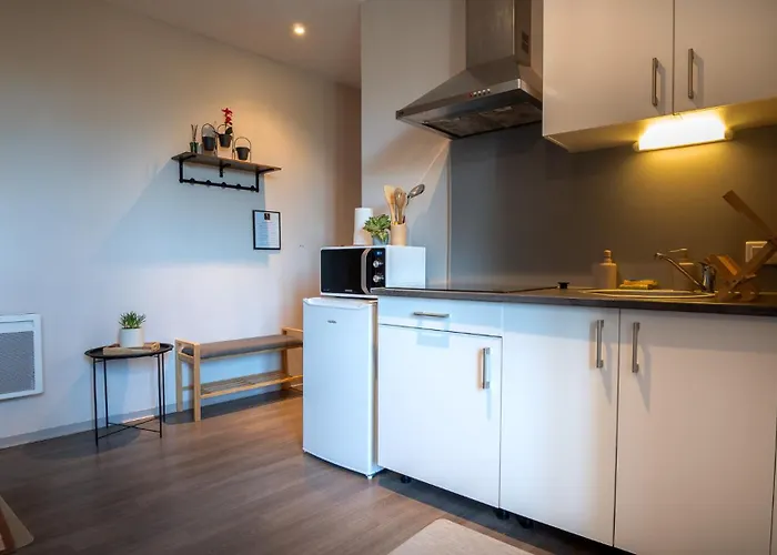 Sejour Convivial Au Village 2 아파트 *